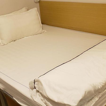 Sunrise International - Boutique Hostel كاولون المظهر الخارجي الصورة